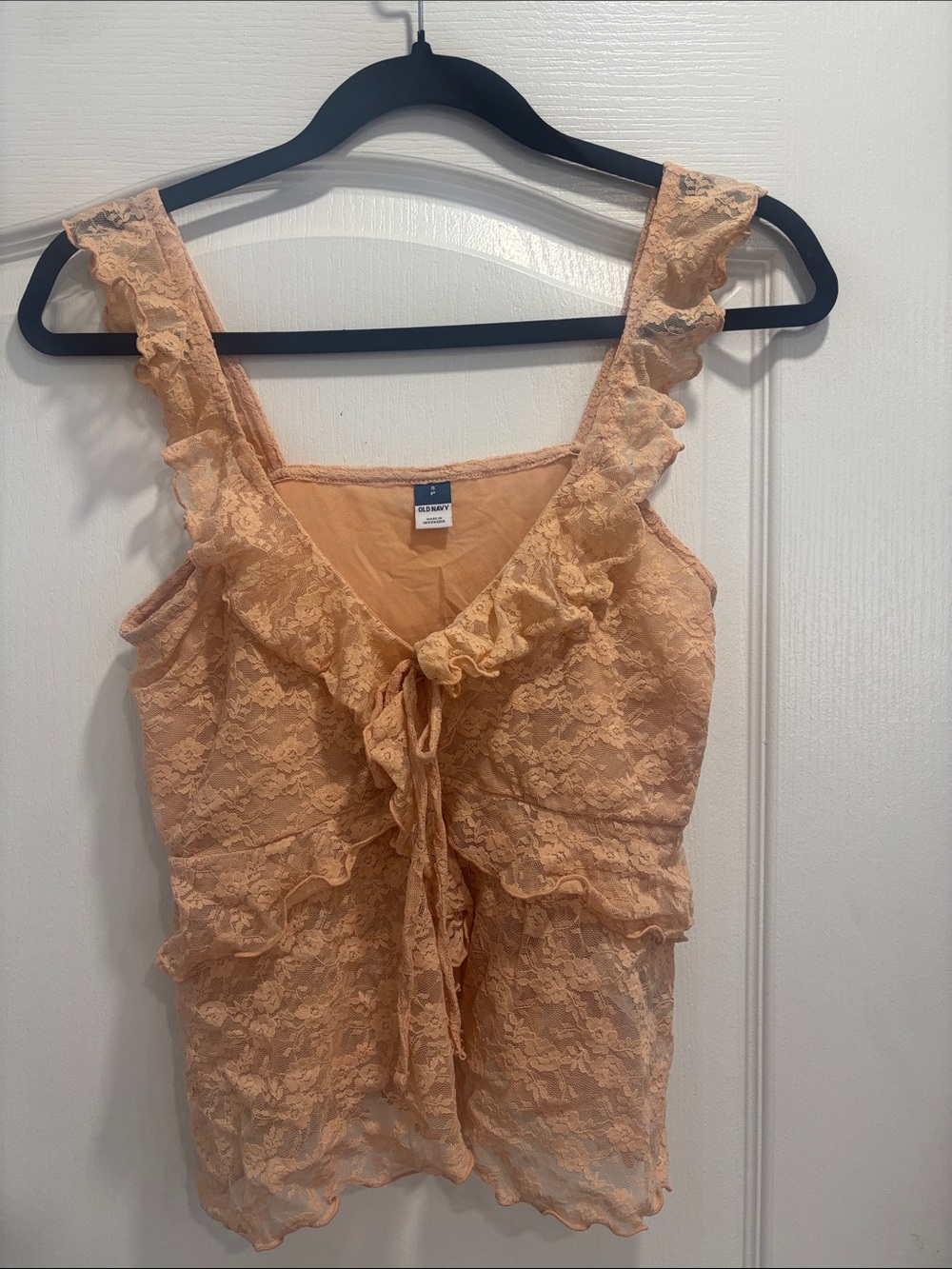 Old Navy Peach Lace Ruffle Tie-Front Camisole